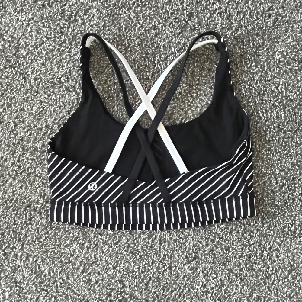 Lululemon Athletica Black and White Striped Sports Bra Size 6 - Picture 3 of 5